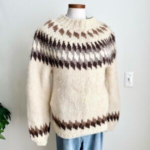 ICELANDIC Cozy Cream and Brown Patterned Sweater